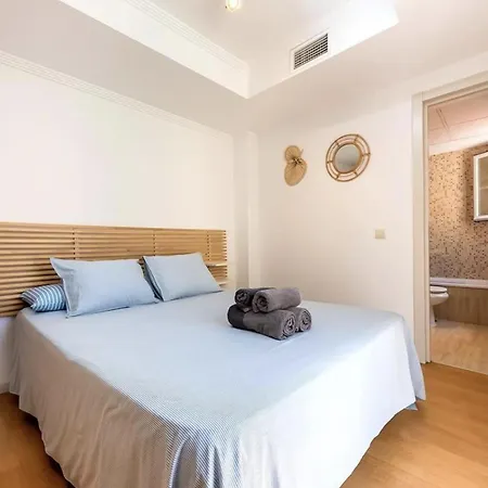 Apartment H2m Ventura Angel Flat Smarttv & Aacc Near Centre Malaga
